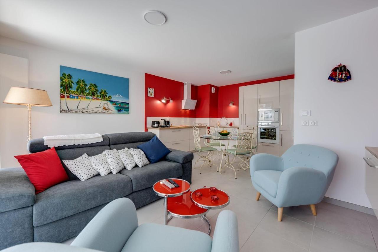 Emergence - Apartment 1 Bedroom 2-4 Pers Garage And Terrace อานซี ภายนอก รูปภาพ